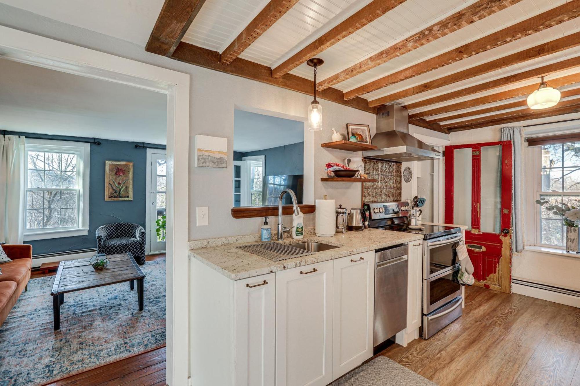 Lambertville Retreat - Walk To Shopping And Dining! ภายนอก รูปภาพ